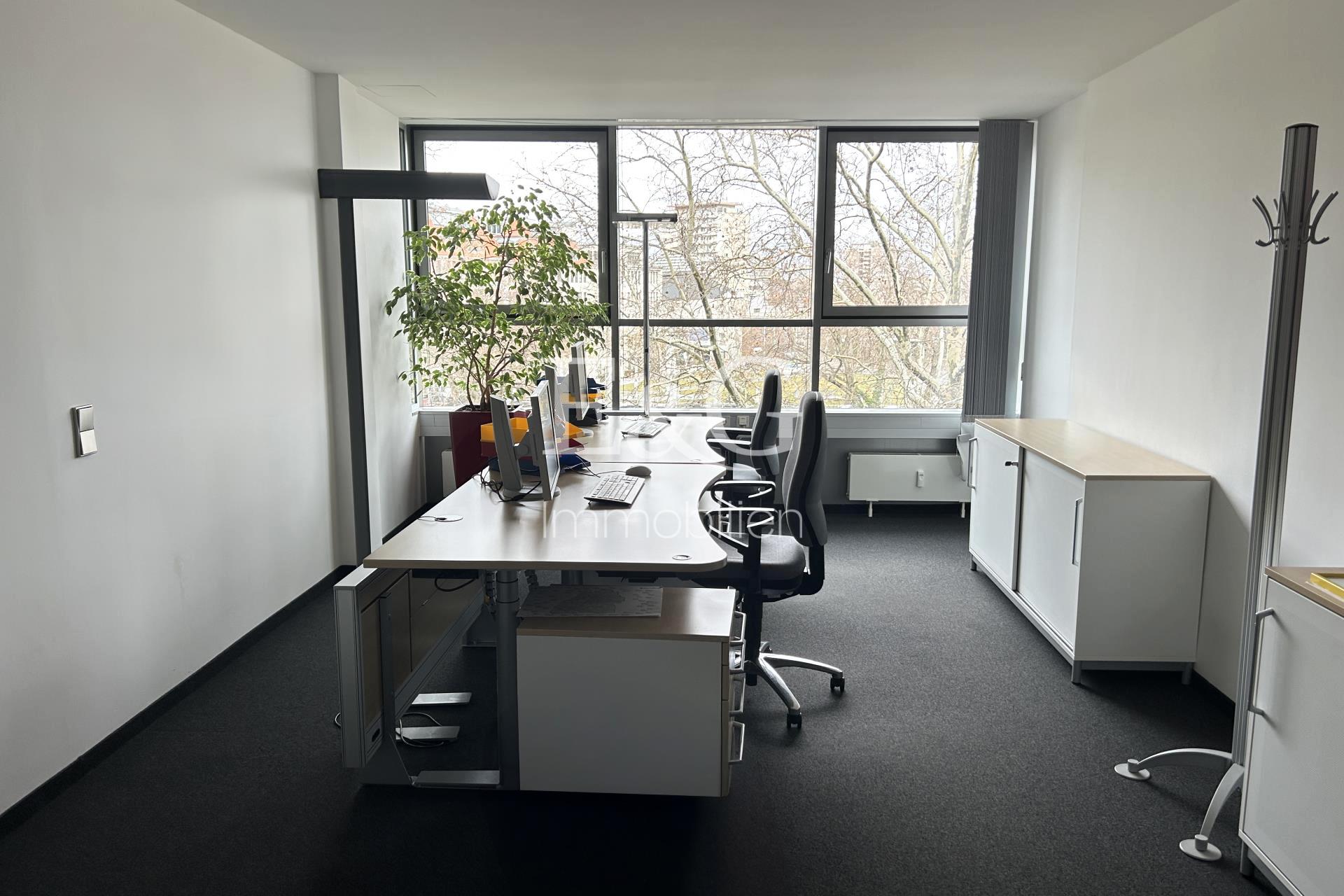 Büro